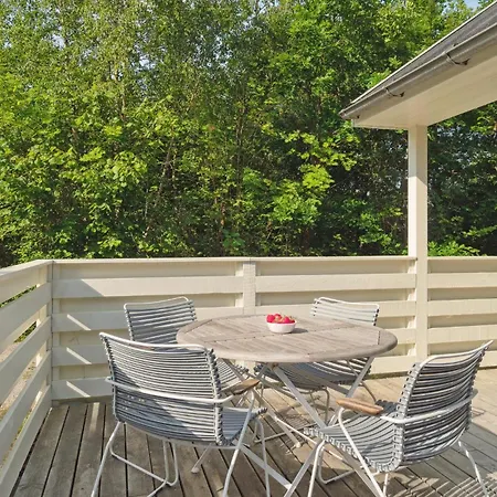 Holiday home 3 Bedroom Cozy In