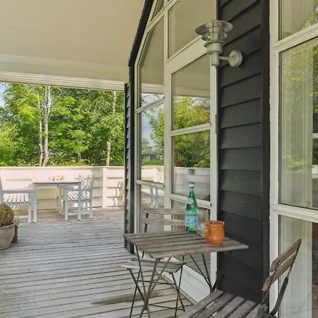 3 Bedroom Cozy In Grenaa