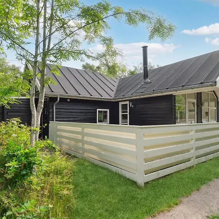 Feriehus 3 Bedroom Cozy In *