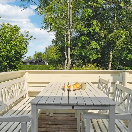 Holiday home 3 Bedroom Cozy In *